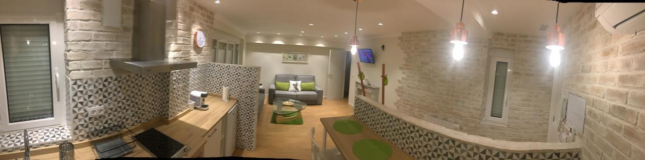 Rentxacobeo Apartment Sarria Exterior photo